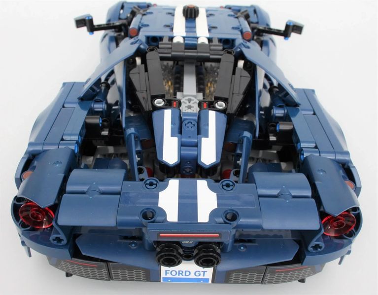 Конструктор Ford GT, 1466 деталей форд 2994250313820 фото