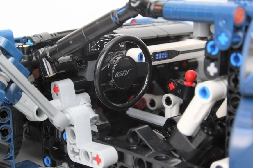 Конструктор Ford GT, 1466 деталей форд 2994250313820 фото
