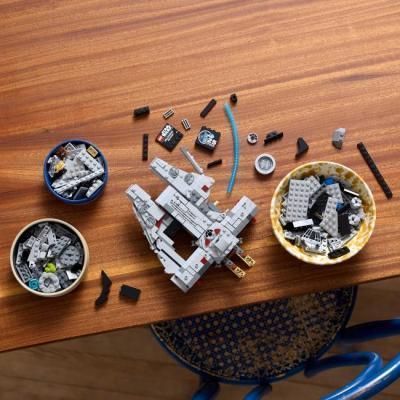 Конструктор Star Wars Тысячелетний сокол, 921 деталей 2994250313882 фото