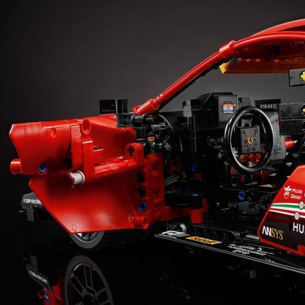 Конструктор Ferrari 488 GTE, 1677 деталей 2994250313929 фото