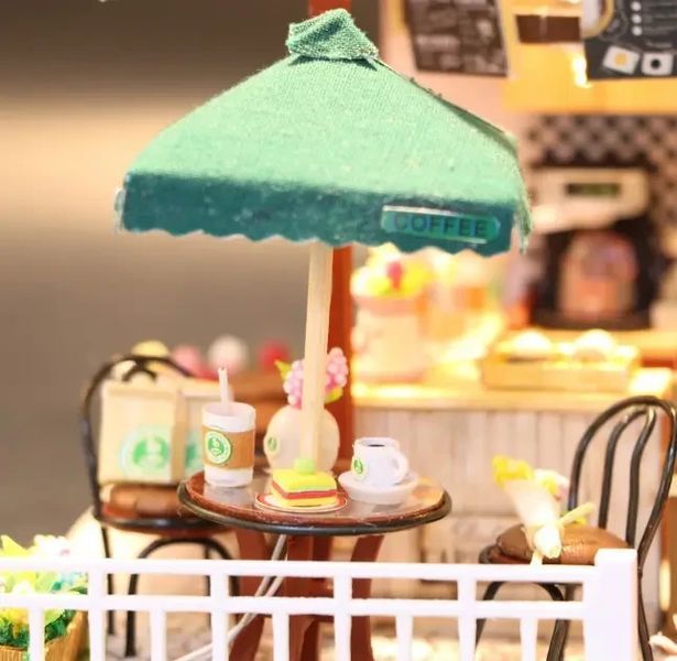 3D Румбокс DIY DollHouse "Coffee Time" кафе+ Пылезащитный купол C006Z 2917770351585 фото