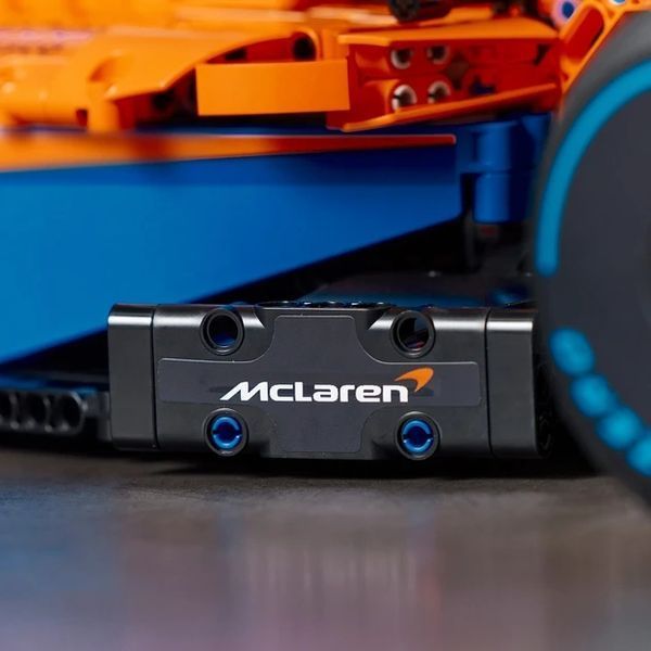 Конструктор Перегоновий автомобіль McLaren Formula 1, 1432 деталей 2994250314094 фото