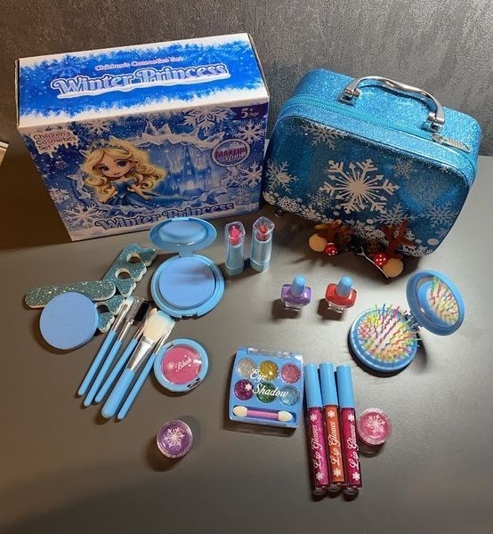 Набір дитячої косметики Winter Princess 24 предмети у валізі 2917770347137 фото