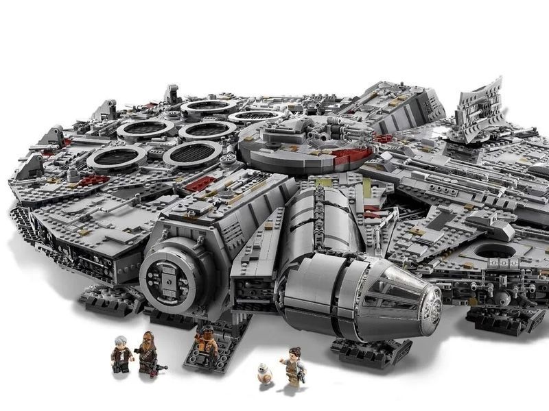 Конструктор Star Wars Сокіл тисячоліття, 7541 деталей 2917770351042 фото
